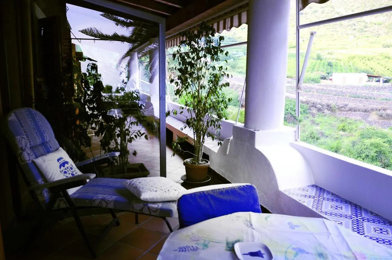 Casa La Rosa Villa Leni Holiday home