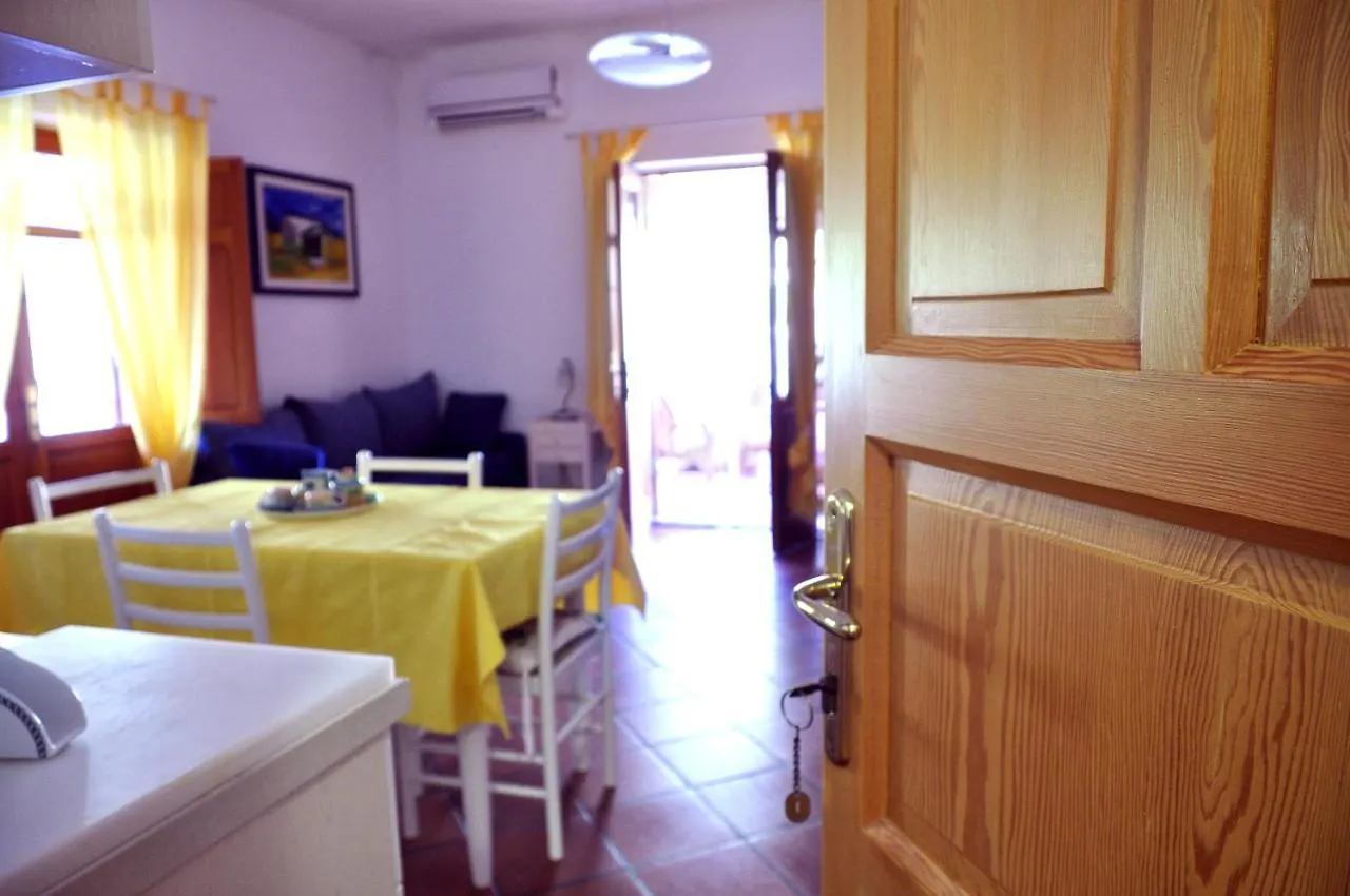 Casa La Rosa Villa Leni Italy