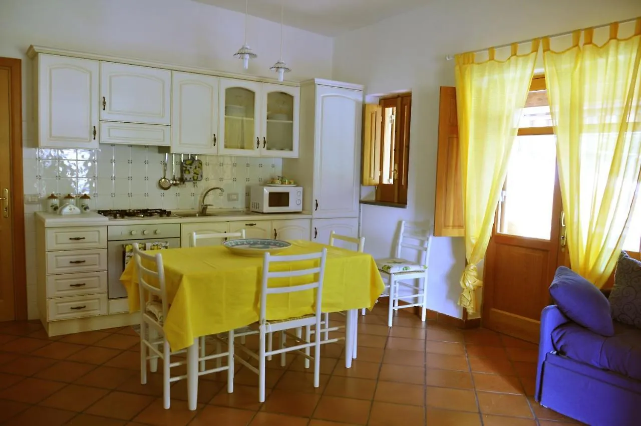Casa La Rosa Villa Leni 0*,  Italy